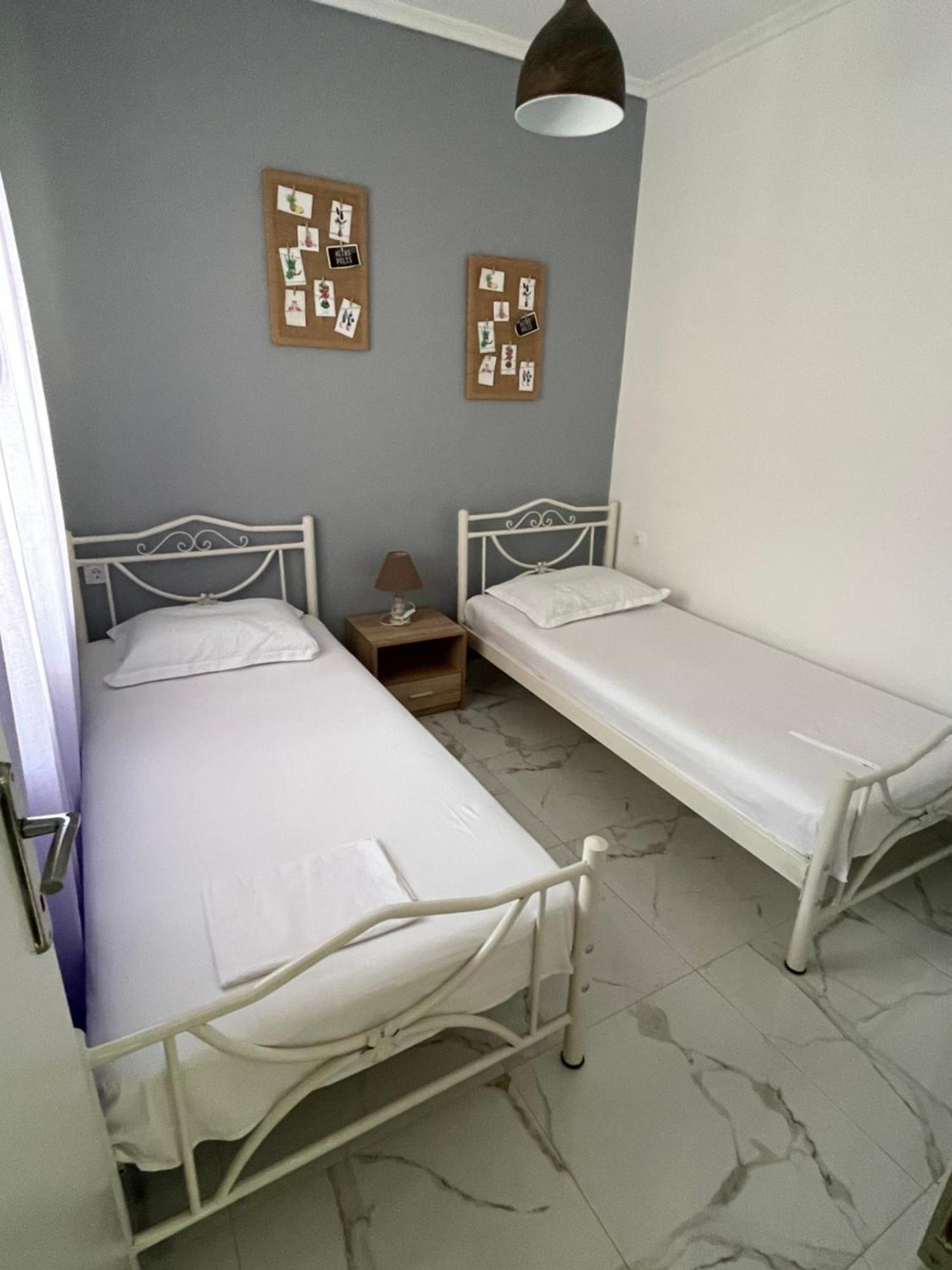 Antonis Apartment Паралия Дионисиу Стая снимка